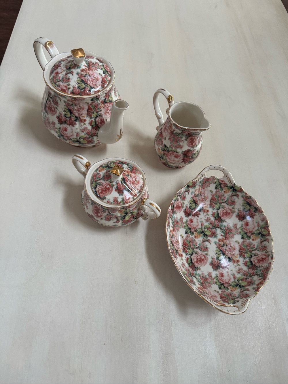 Peppertree Tabletops Fine Porcelain Floral Rose Chintz Tea Set w/Gold Trim 6 pc